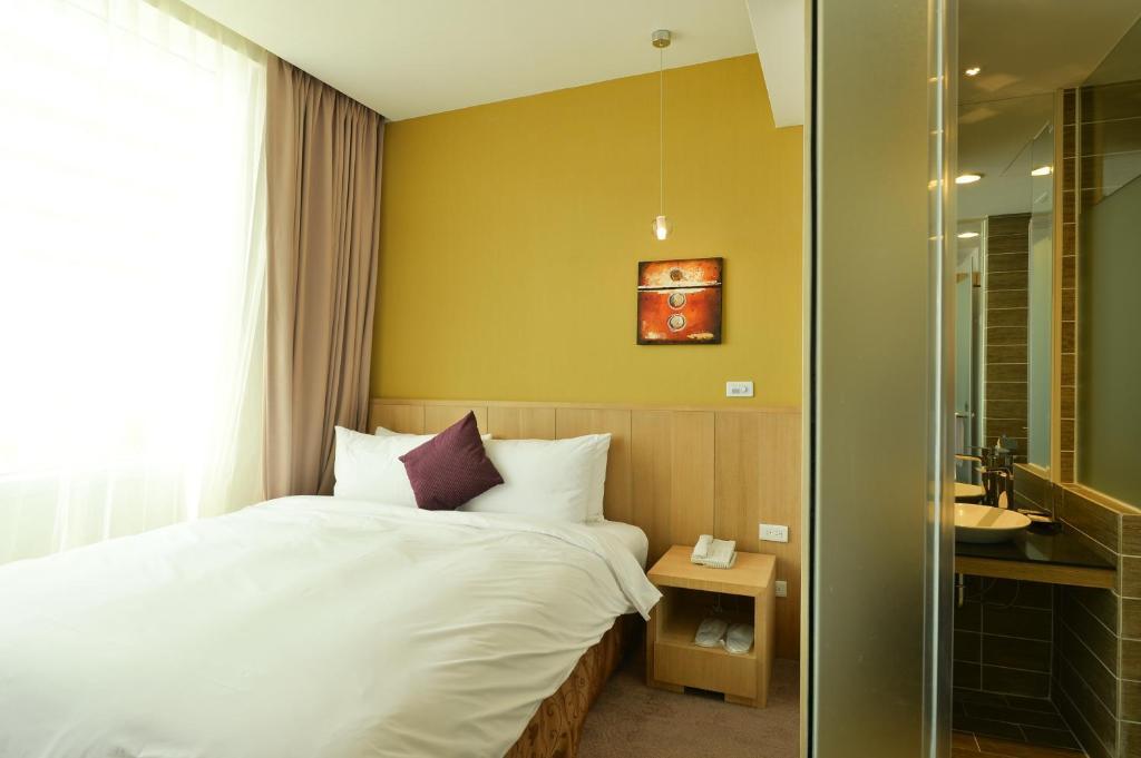 In Young Hotel Kaohsiung Room photo
